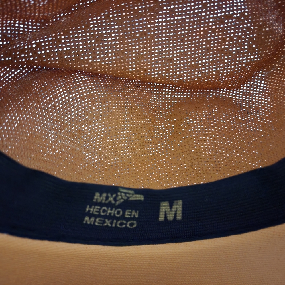 Hat - Picture 4 of 6